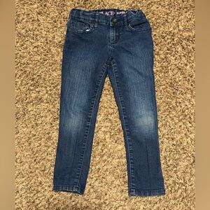 Girl's pants size 5  in very good condition